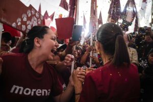 CLAUDIA SHEINBAUM Y EDUARDO RAMÍREZ ANUNCIAN LA CONSTRUCCIÓN DE LA AUTOPISTA PALENQUE – SAN CRISTÓBAL EN BENEFICIO DE LAS COMUNIDADES ORIGINARIAS DE CHIAPAS