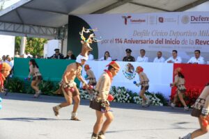 *Encabeza Américo Villarreal desfile por el 114 Aniversario del Inicio de la Revolución Mexicana*