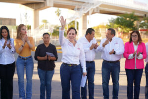 INAUGURA ALCALDESA CARMEN LILIA CANTUROSAS PUENTE PEATONAL Y VEHICULAR PARA MEJORAR MOVILIDAD Y SEGURIDAD